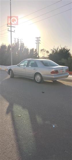 مرسيدس بنز E-Class
